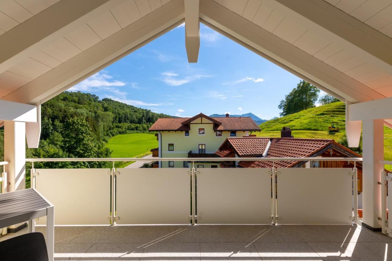 Siegsdorf Suiten Bagian luar foto